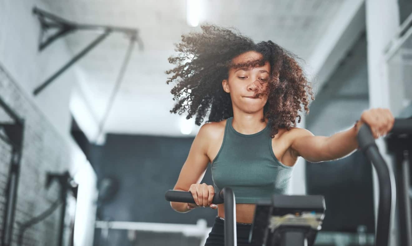 Ortorexi - när det hälsosamma slår över. En person tränar på gym